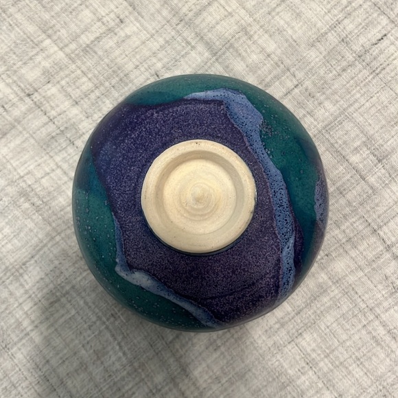 Vintage handmade pottery vase - Picture 5 of 7